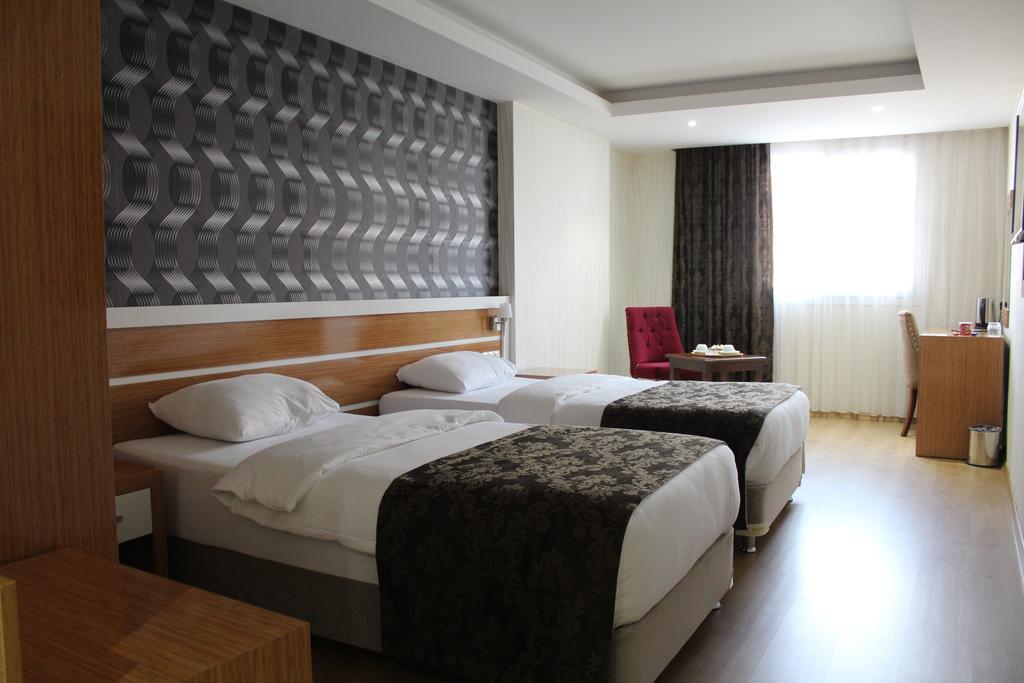 Bayazit Hotel Iskenderun Luaran gambar